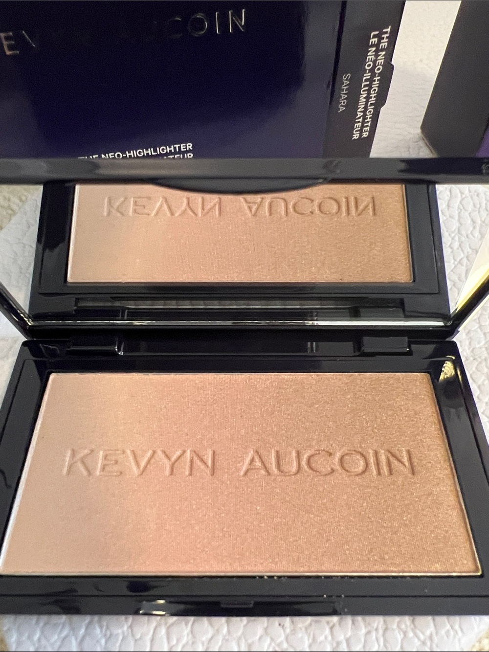 Kevyn Aucoin Neo Highlighter in Sahara